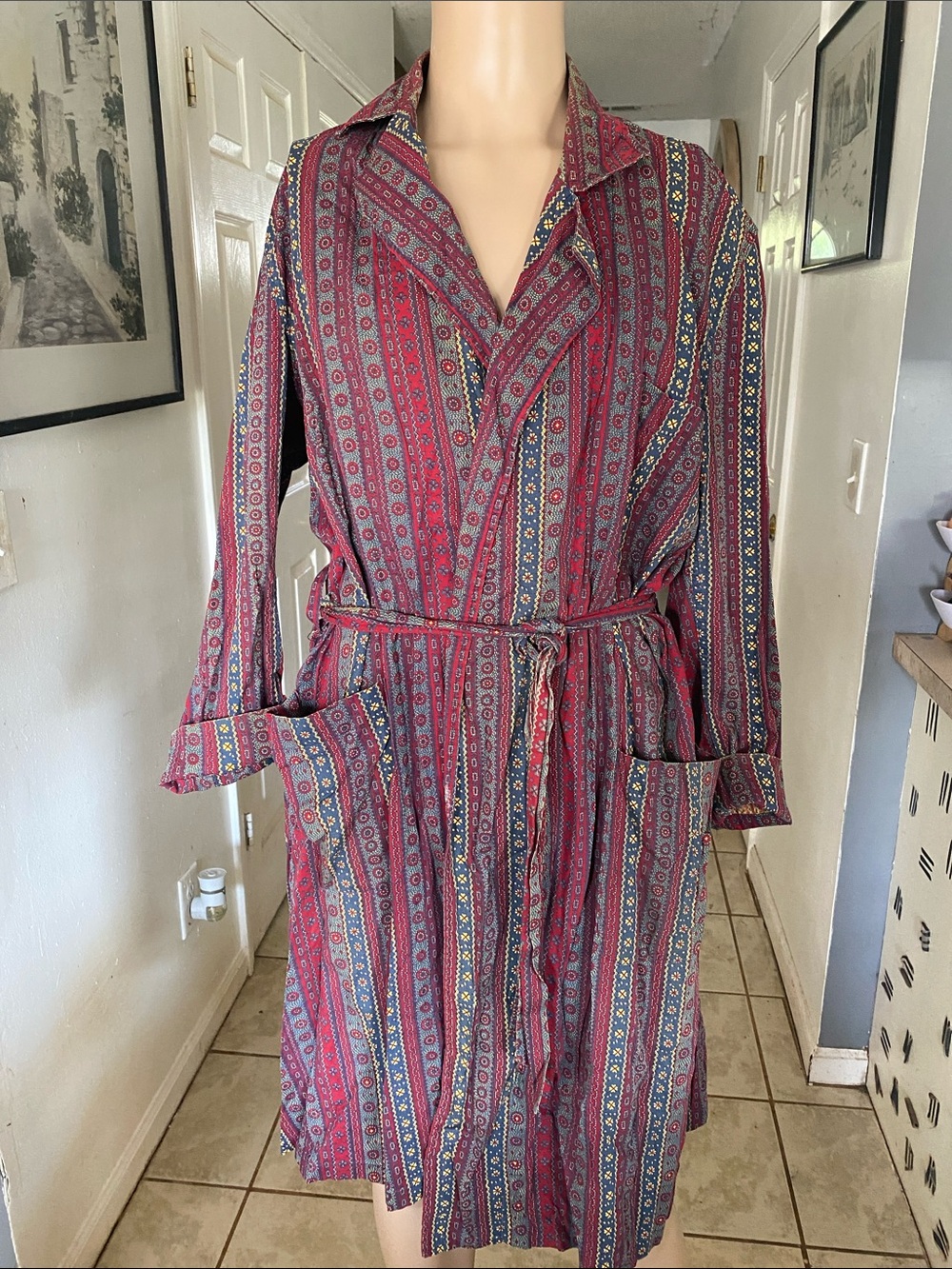 John Weitz True Vintage Men's Red Striped Long-Sleeve Robe with Waist Tie